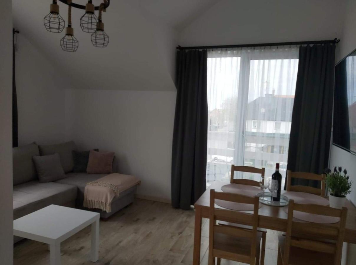 Nowe Hel * Kuznica (Hel)